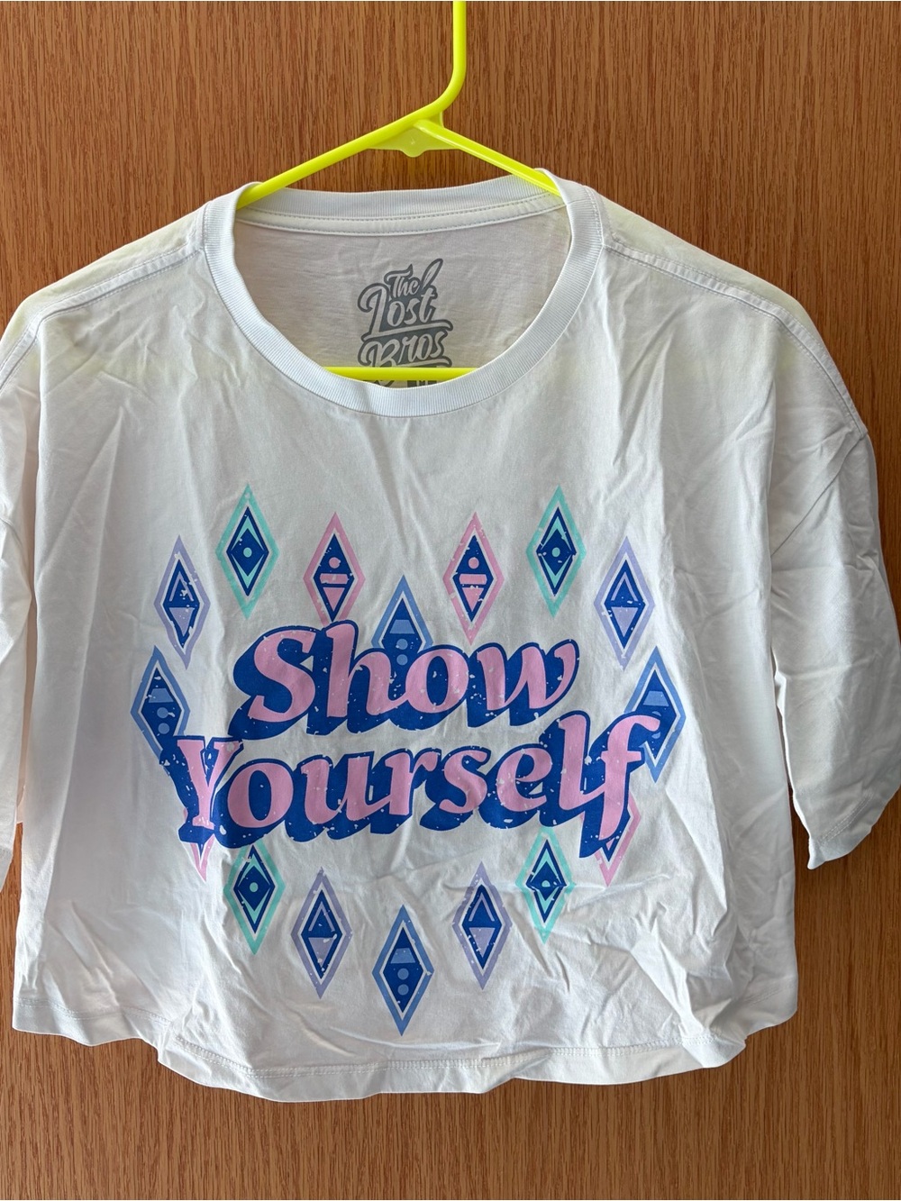 White "Show Yourself" Graphic crop top - Frozen